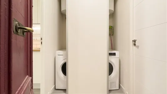 Apartments in Barcelona Ciutat Vella - photo 4