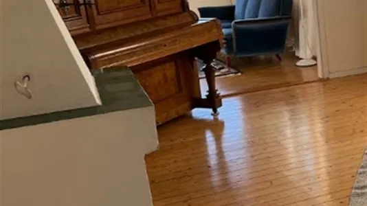 Houses in Uddevalla - photo 4