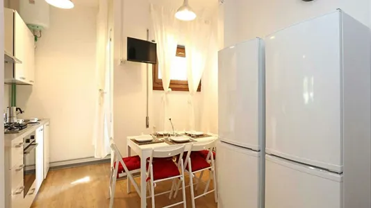 Rooms in Roma Municipio XIV – Monte Mario - photo 7