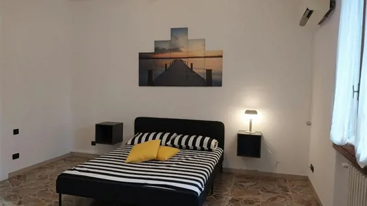 Rooms in Florence - photo 3