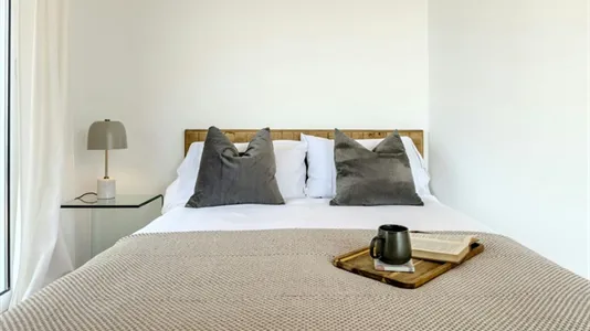 Rooms in Barcelona Eixample - photo 4