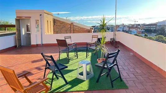 Houses in Barcelona Horta-Guinardó - photo 2