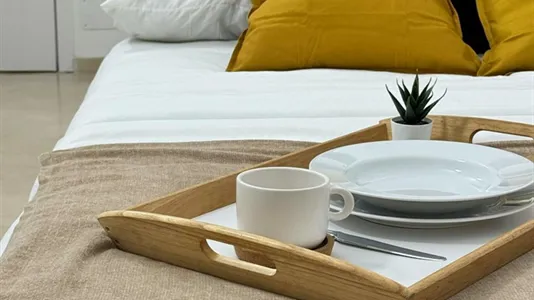 Rooms in Madrid Chamberí - photo 5