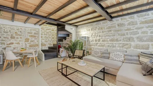 Apartments in Lyon - photo 6