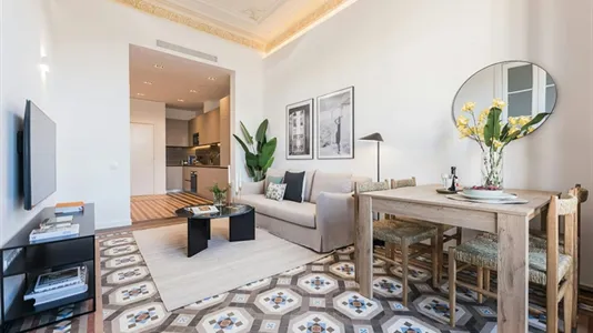 Apartments in Barcelona Ciutat Vella - photo 4