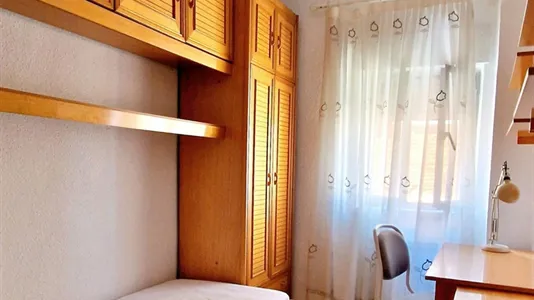 Rooms in Salamanca - photo 8