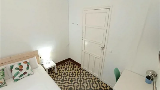 Rooms in Granada - photo 2