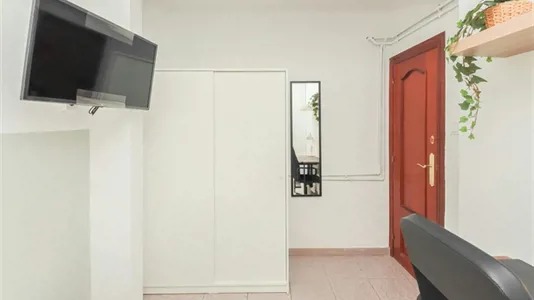 Rooms in Reus - photo 2