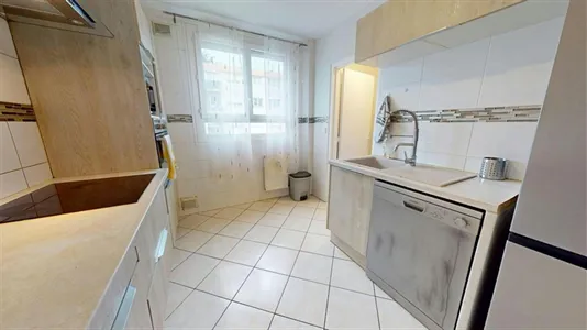 Rooms in Lyon - photo 6