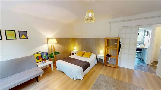 Rooms in Montpellier - photo 2