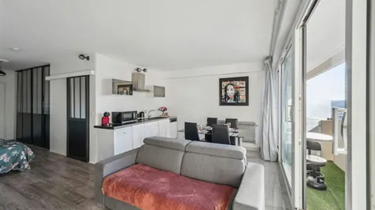 Apartments in Nanterre - photo 6