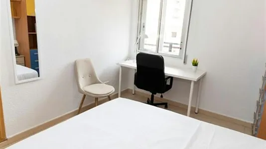 Rooms in Valencia Algirós - photo 4