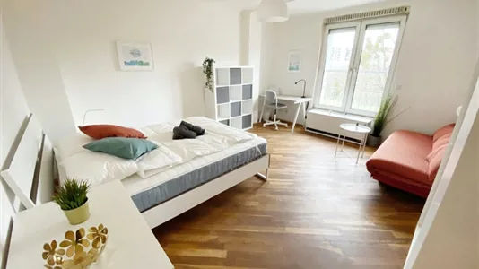 Rooms in Vienna Leopoldstadt - photo 1