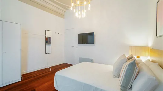Rooms in Barcelona Gràcia - photo 3
