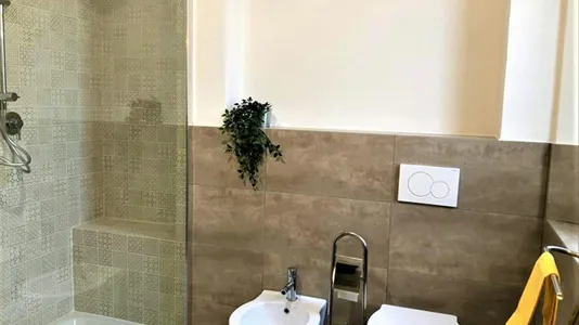 Rooms in Florence - photo 8