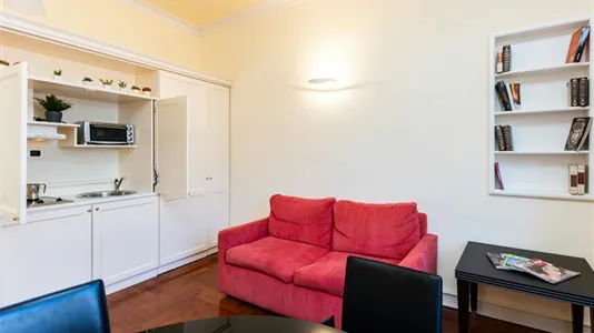 Apartments in Roma Municipio I – Centro Storico - photo 7