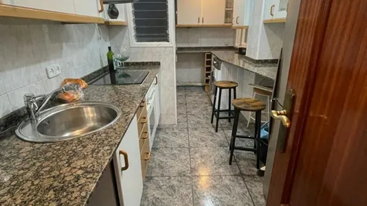 Rooms in Barcelona Eixample - photo 6