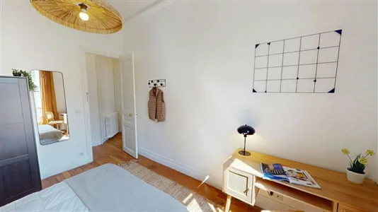 Rooms in Paris 17ème arrondissement - photo 3