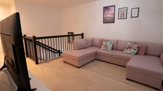 Houses in Södertälje - photo 12