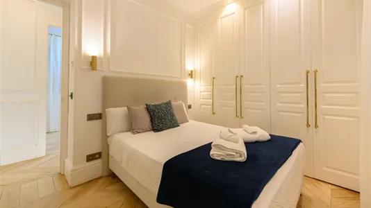 Apartments in Madrid Salamanca - photo 4