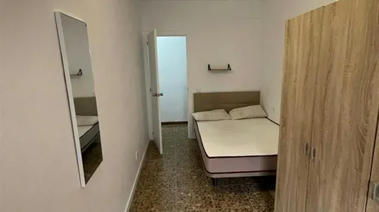 Rooms in Barcelona Sant Andreu - photo 3