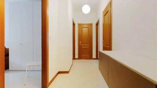 Apartments in Milano Zona 5 - Vigentino, Chiaravalle, Gratosoglio - photo 2