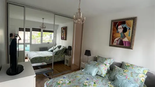 Apartments in Nanterre - photo 7