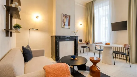 Apartments in Brussels Sint-Gillis - photo 3
