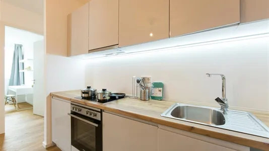 Rooms in Berlin Mitte - photo 9