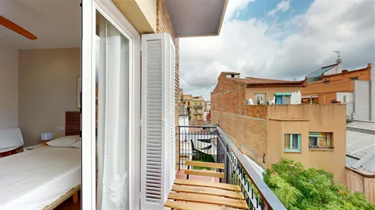 Rooms in Barcelona Sants-Montjuïc - photo 5