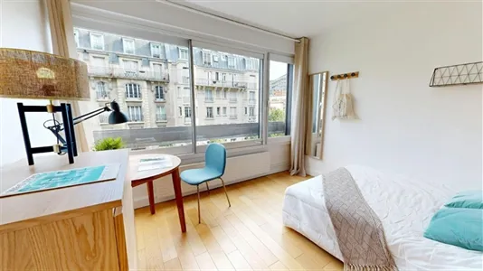 Rooms in Paris 15ème arrondissement - photo 1
