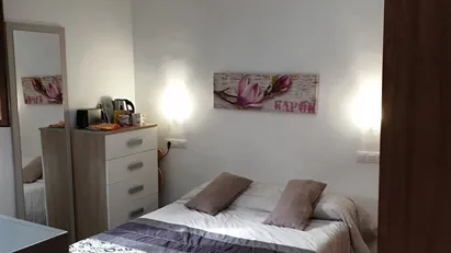 Room for rent in Granada, Andalucía