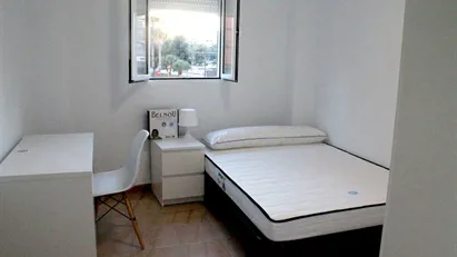 Room for rent in el Camí de Vera, Comunidad Valenciana