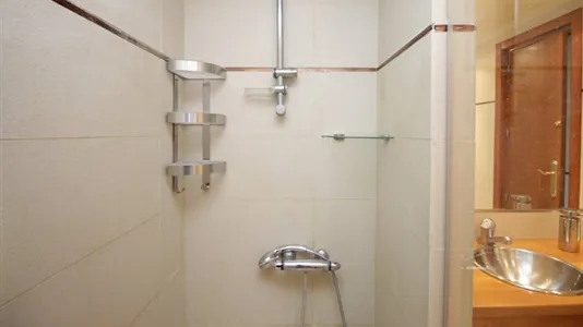 Rooms in Barcelona Sarrià-St. Gervasi - photo 9