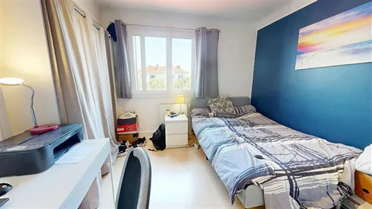 Rooms in Lyon - photo 3