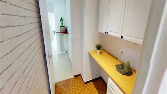 Rooms in Paris 20ème arrondissement - photo 9