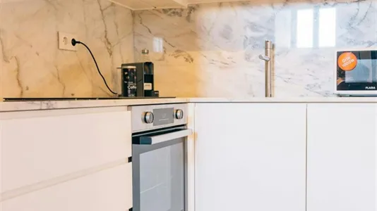 Apartments in Location is not specified - photo 6