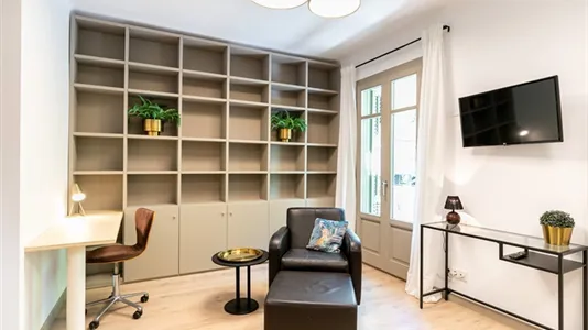 Apartments in Barcelona Eixample - photo 9