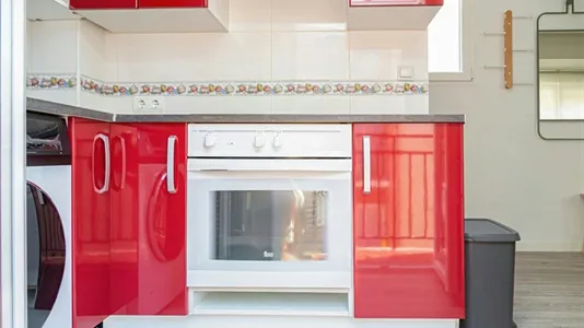 Rooms in Zaragoza - photo 9