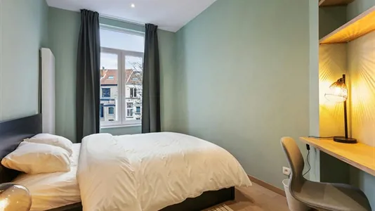 Rooms in Brussels Sint-Gillis - photo 3