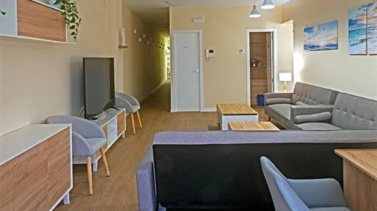 Rooms in Madrid Chamberí - photo 10