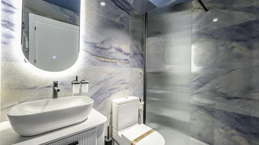 Apartments in Madrid Centro - photo 5