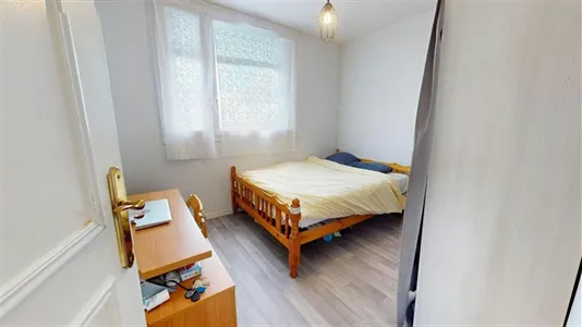 Rooms in Lyon - photo 2