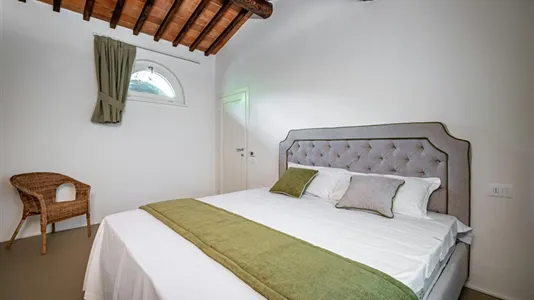 Houses in Fiesole - photo 10