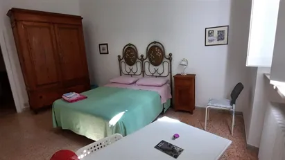 Room for rent in Perugia, Umbria