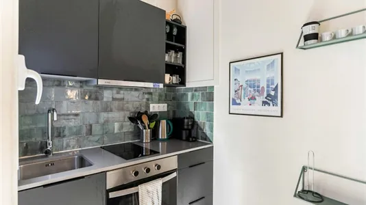 Apartments in Barcelona Ciutat Vella - photo 8