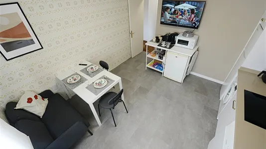 Rooms in Bilbao - photo 7