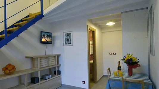 Houses in Roma Municipio XII – Monte Verde - photo 7