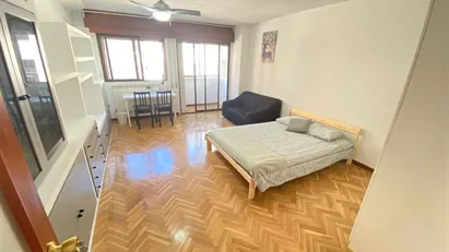 Room for rent in Madrid Fuencarral-El Pardo, Madrid