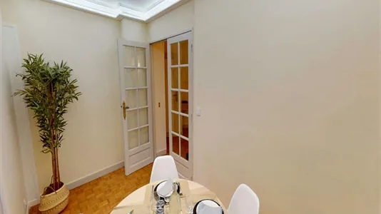 Rooms in Paris 16ème arrondissement (South) - photo 9